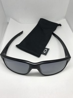 So Oakley Mainlink OO9264-2757 Matte Black Prizm Mens Sunglasses Polarized Pre-Owned na